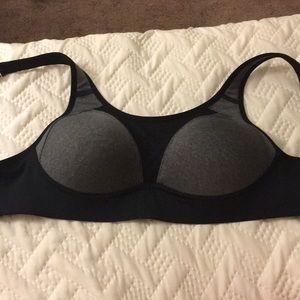 Champion 34B sports bra Black and gray